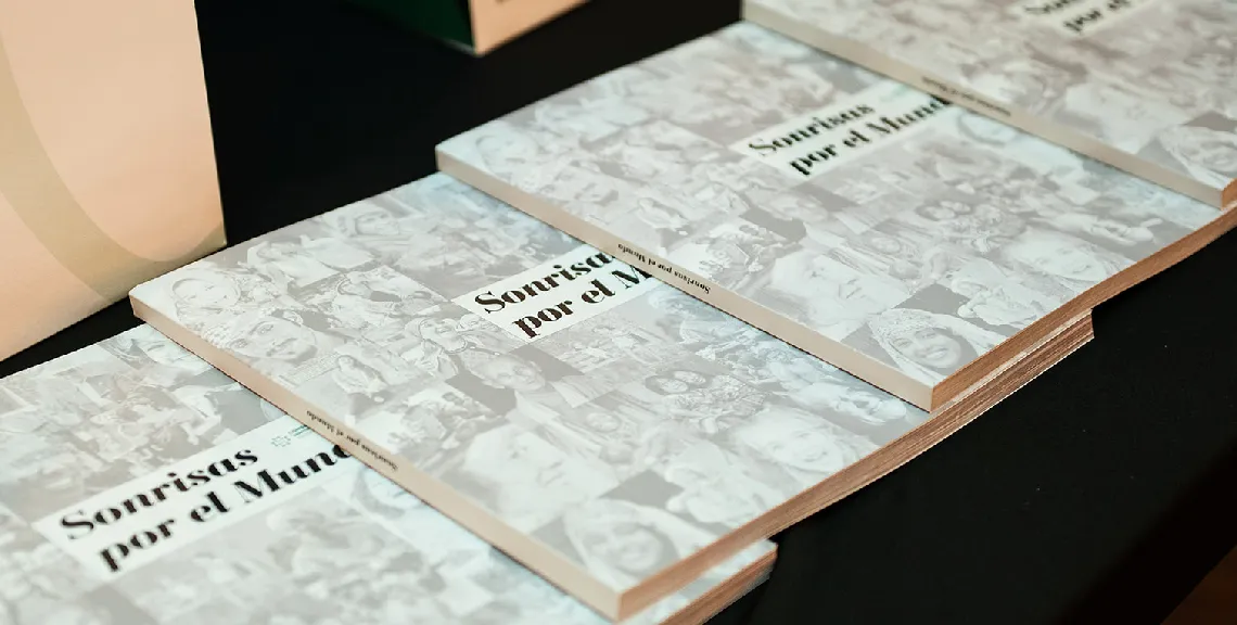 libro-sonrisas-por-el-mundo