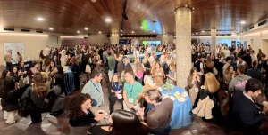 público asistente al sedo invierno en la pausa de café