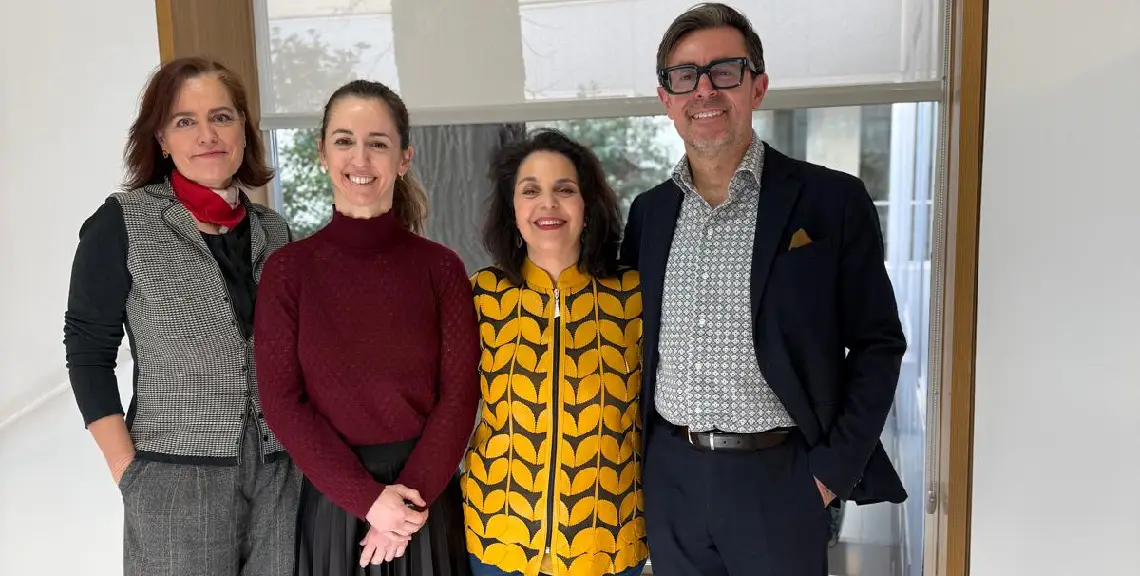 (de izqda a dcha.): Irene Tato, vocal de NoFumadores.org, Paula Matesanz, presidenta de SEPA, Raquel Fernández, presidenta de NoFumadores.org y tesorera de ENSP, y Javier García, director ejecutivo de SEPA.