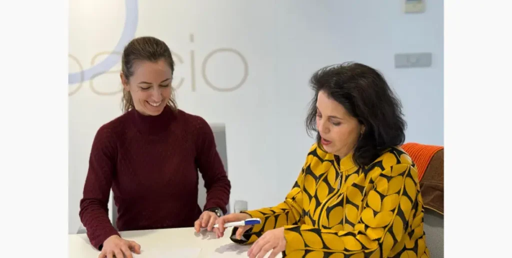 Paula Matesanz, presidenta de SEPA,y Raquel Fernández Megina, presidenta de NoFumadores.org y tesorera de ENSP