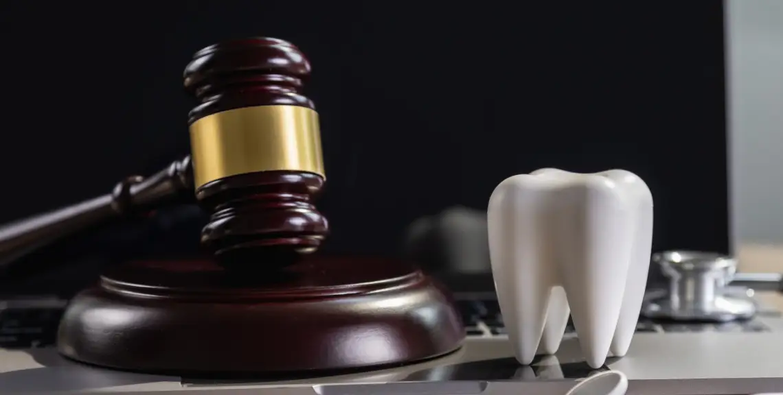 Justicia Odontología