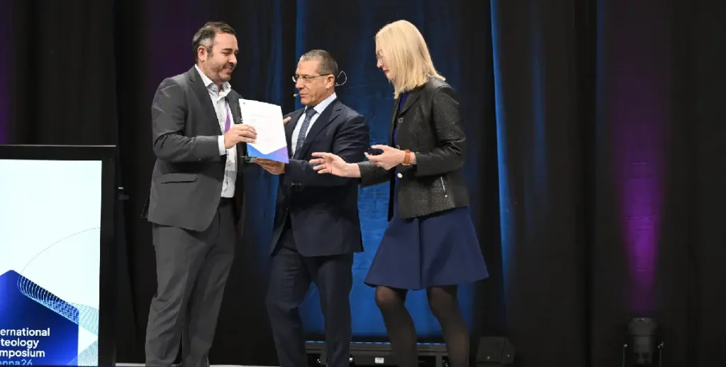 Antonio Liñares, premio en Osteology Foundation