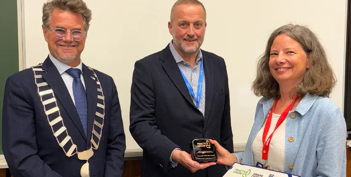 La Association for Dental Education in Europe (ADEE), la European Dental Students’ Association (EDSA) y Henry Schei